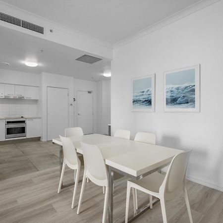 Towers Of Chevron - Private Apartments Gold Coast Buitenkant foto