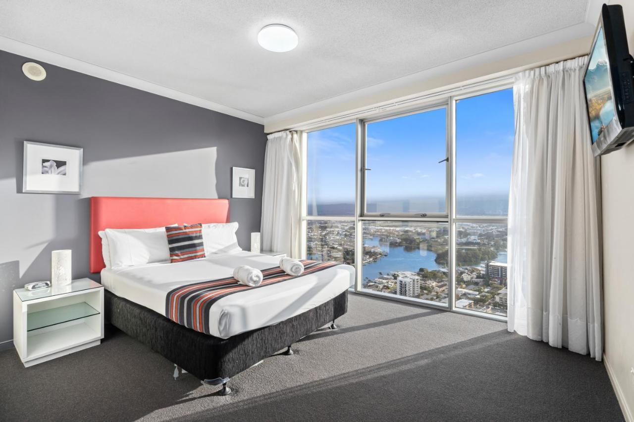 Towers Of Chevron - Private Apartments Gold Coast Buitenkant foto